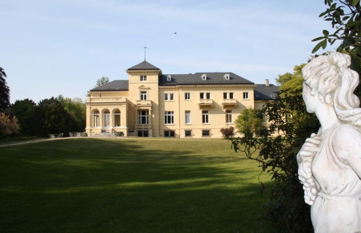 Schloss Bredeneek, Lehmkuhlen, Germany, Germany
